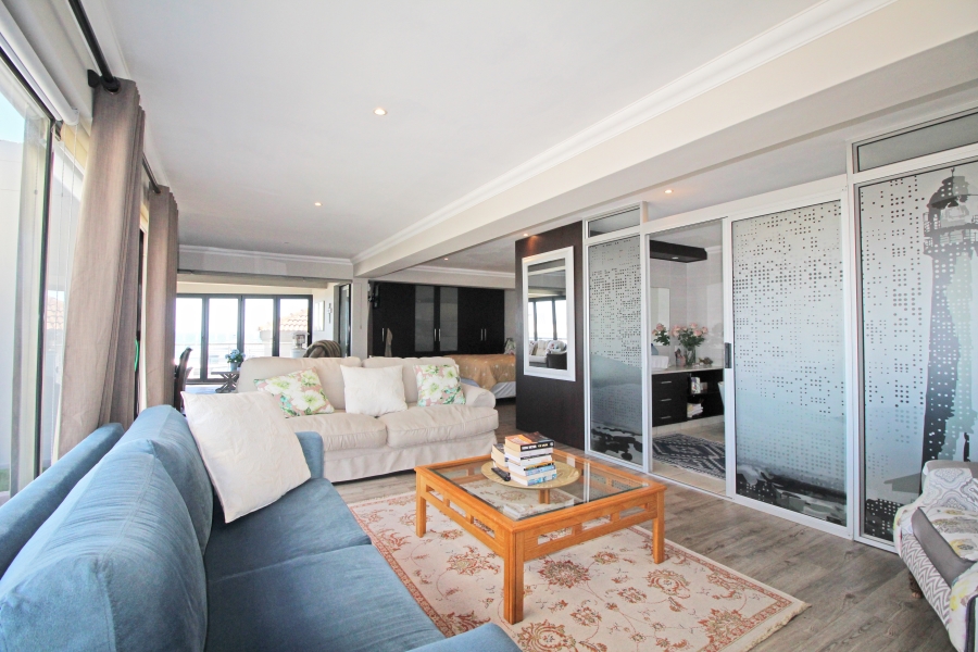 4 Bedroom Property for Sale in Calypso Beach Western Cape